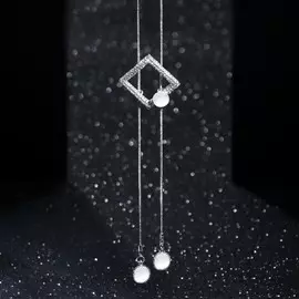 Кулон на цепочке