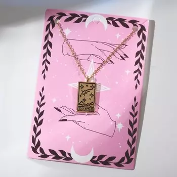 Кулон на цепочке