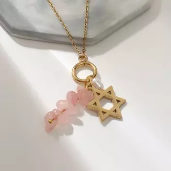 Кулон на цепочке