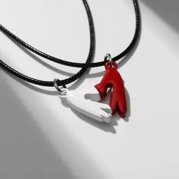 Кулон парные