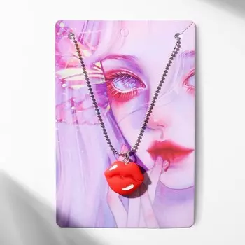 Кулон на цепочке