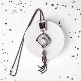 Кулон на цепочке