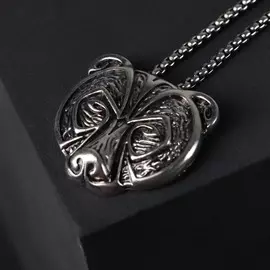 Кулон-амулет