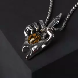 Кулон-амулет