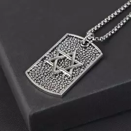 Кулон-амулет