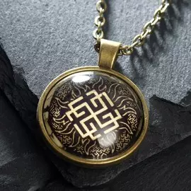 Кулон-амулет