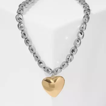 Кулон на декоративной основе