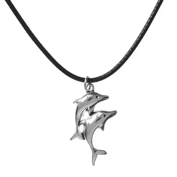 Кулон на шнурке