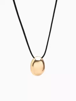 Кулон на шнурке