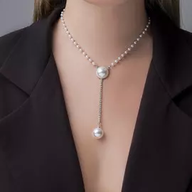 Кулон на цепочке с жемчугом