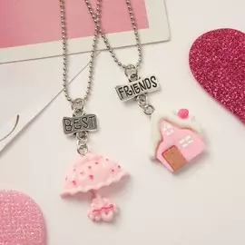 Кулоны неразлучники