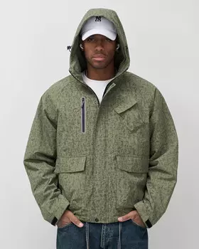 Куртка спортивная