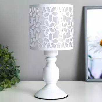 Лампа настольная