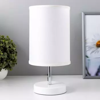 Лампа настольная