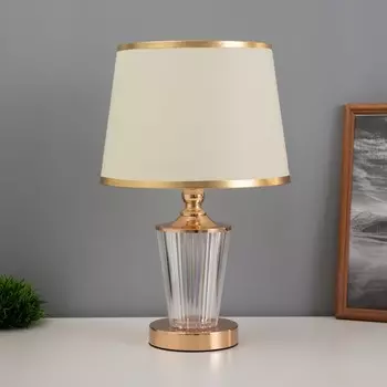 Лампа настольная