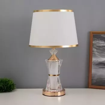 Лампа настольная