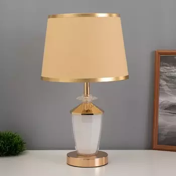 Лампа настольная