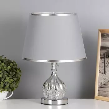 Лампа настольная