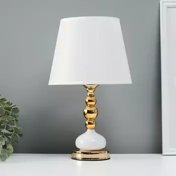 Лампа настольная