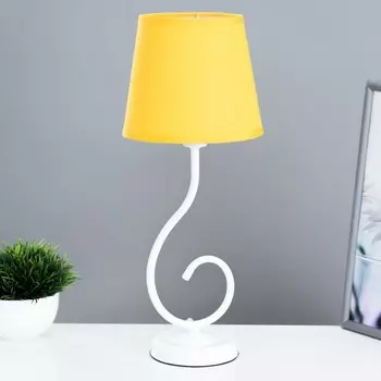 Лампа настольная буржуа 1х15вт е14 16х16х40см белый/желтый risalux