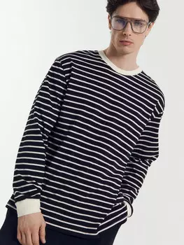 Лонгслив мужской молочный в черную полоску