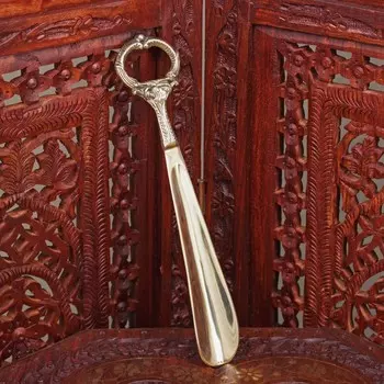 Ложка для обуви