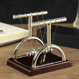 Маятник настольный антистресс