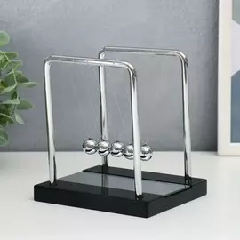 Маятник настольный антистресс