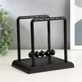 Маятник настольный антистресс