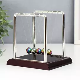 Маятник пластик