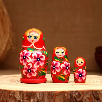 Матрешка 3х-кукольная,