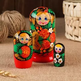 Матрешка 3-х кукольная