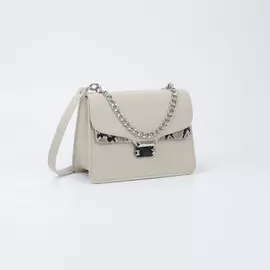 Сумка-мессенджер на клапане, цепочка, длинный ремень, цвет бежевый