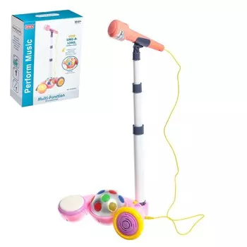 Микрофон на стойке