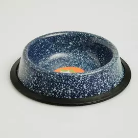 Миска с нескользящим основанием