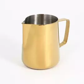 Молочник-питчер, 600 мл, цвет золотой