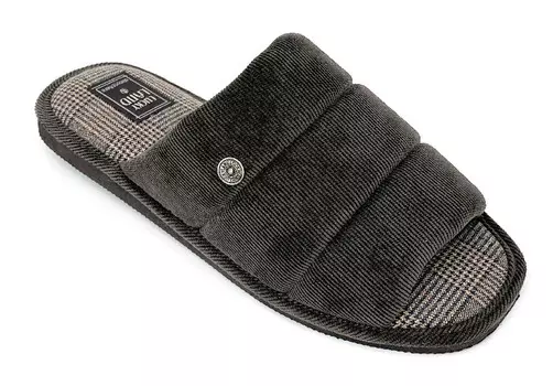 Мужские пантолеты