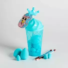 Подарочный набор для создания макияжа