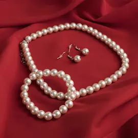 Набор 3 предмета: серьги, бусы, браслет, белый, 40-45 см