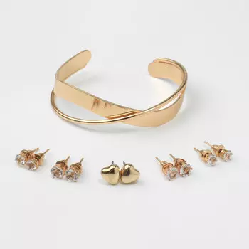 Набор 6 предметов: серьги 5 пар, 1 браслет