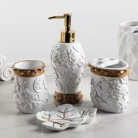 Набор аксессуаров для ванной комнаты