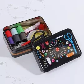 Набор для шитья, 87 предметов, в металлической коробке, 14.510 см