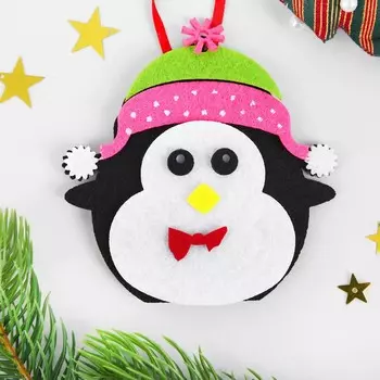 Ёлочная игрушка из фетра