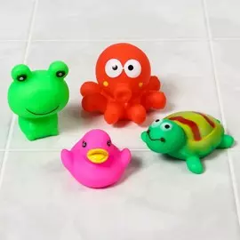Набор игрушек для игры в ванне