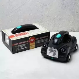 Набор инструментов с фонарем