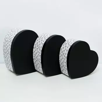 Набор подарочных коробок сердце 3 в 1, l:28.526.313 m:262411.5 s:23.521.510 см