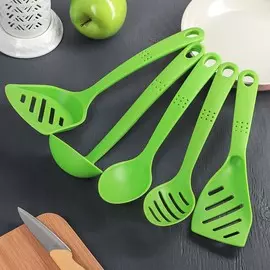 Набор кухонных принадлежностей