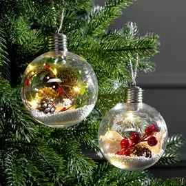 Набор елочных шаров