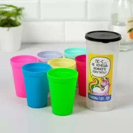 Набор пластиковых стаканчиков