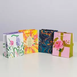 Набор подарочных пакетов